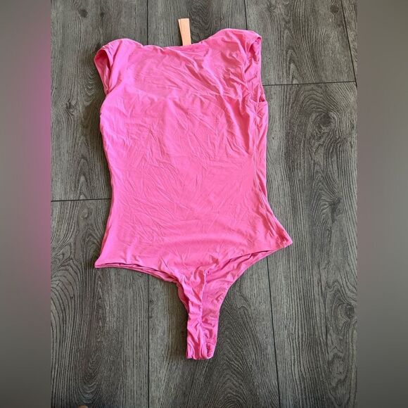 Nudestore Square Neck Sleeveless Bodysuit Doubled Lined Thong - Picture 2 of 4
